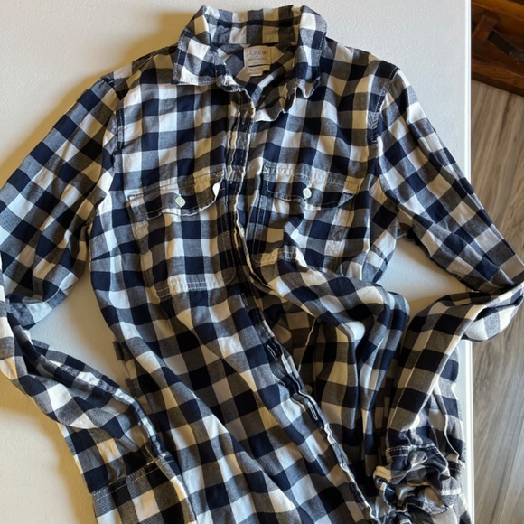 J Crew Button down shirt - Picture 2 of 3